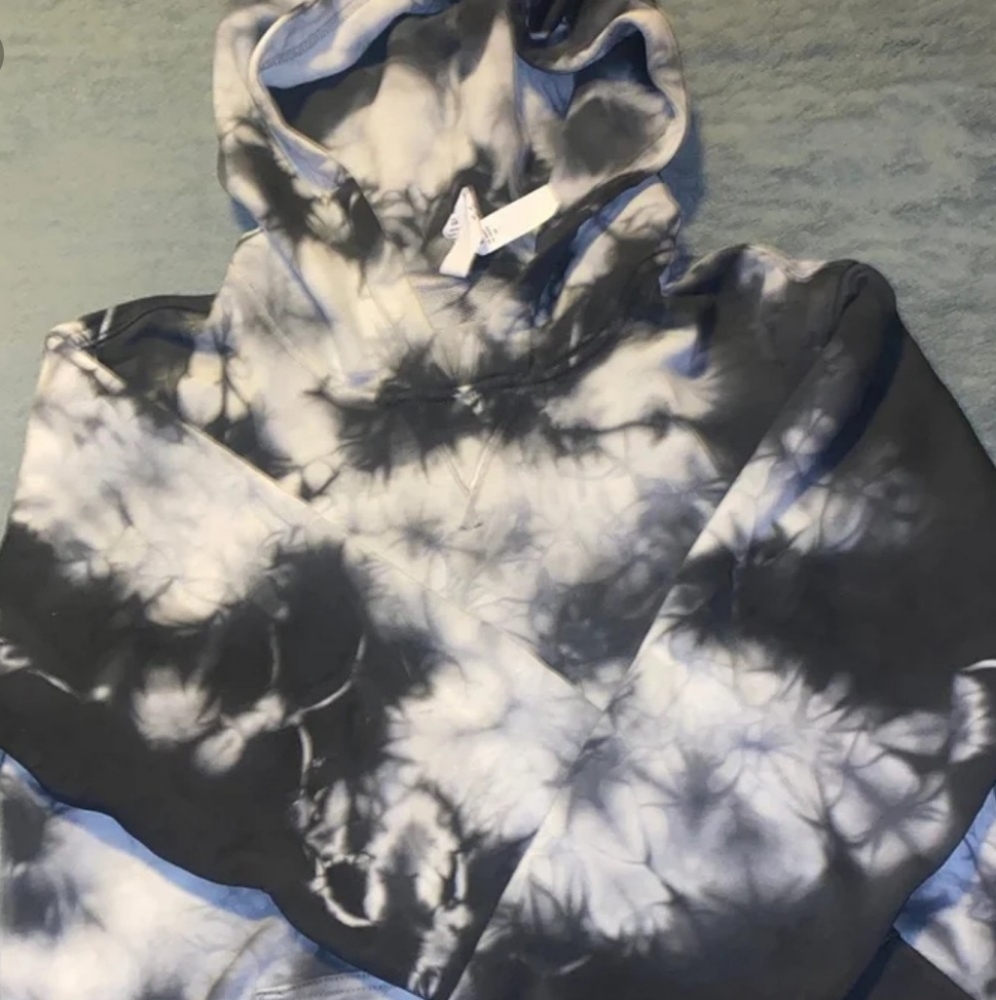 LULULEMON EARTH STONE GRAY TIE DYE HOODIE. 8